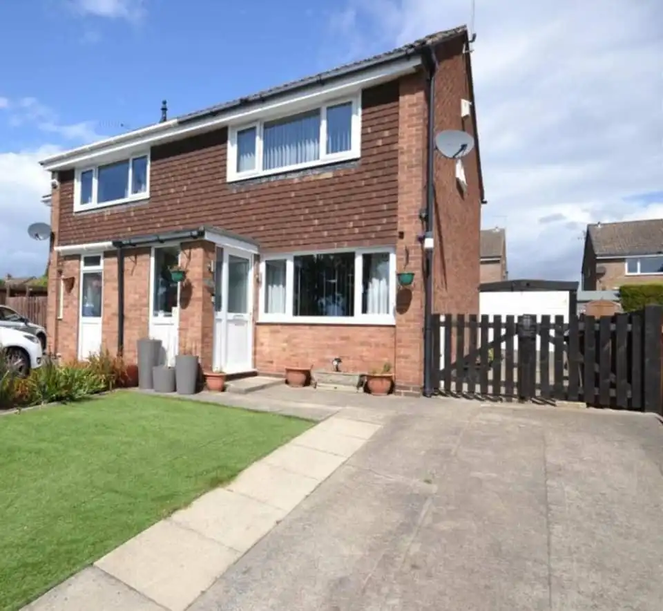 英國房屋類型 Semi Detached House Semi Detached House
